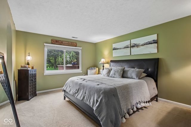 12428 Winding Creek Lane, Indianapolis, IN 46236