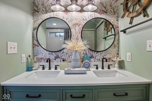 12428 Winding Creek Lane, Indianapolis, IN 46236