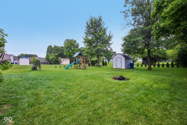 12428 Winding Creek Lane, Indianapolis, IN 46236
