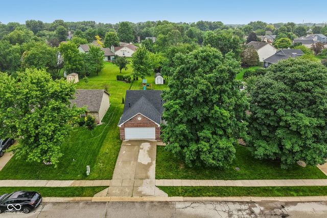 12428 Winding Creek Lane, Indianapolis, IN 46236