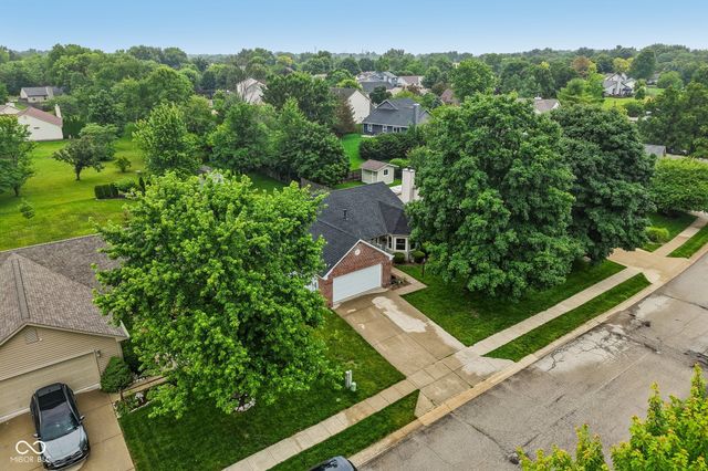 12428 Winding Creek Lane, Indianapolis, IN 46236