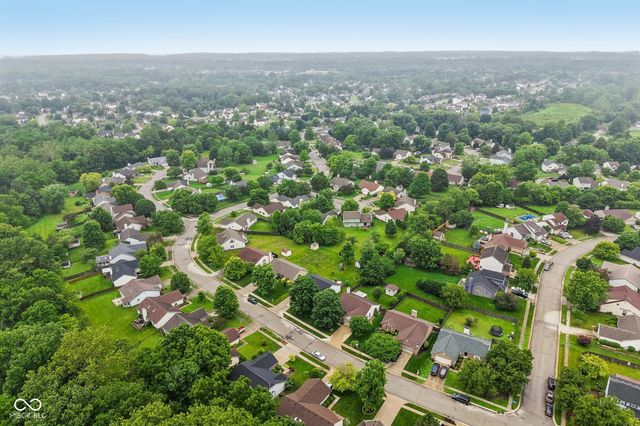 12428 Winding Creek Lane, Indianapolis, IN 46236