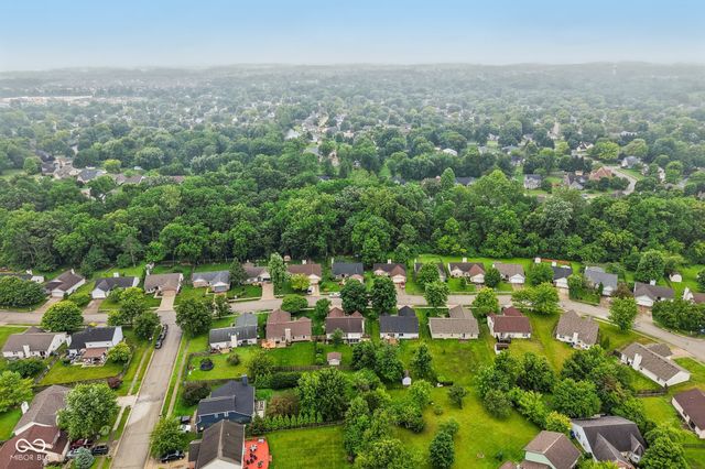 12428 Winding Creek Lane, Indianapolis, IN 46236