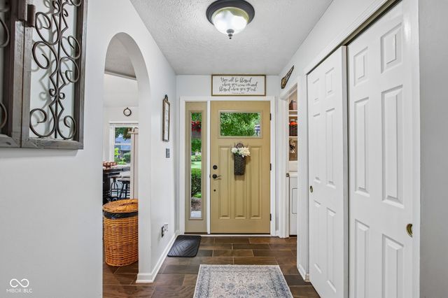 12428 Winding Creek Lane, Indianapolis, IN 46236