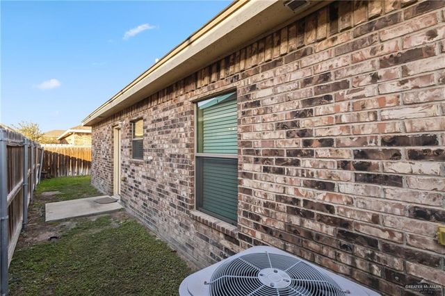 2805 E Garfield Avenue, Alton, TX 78573