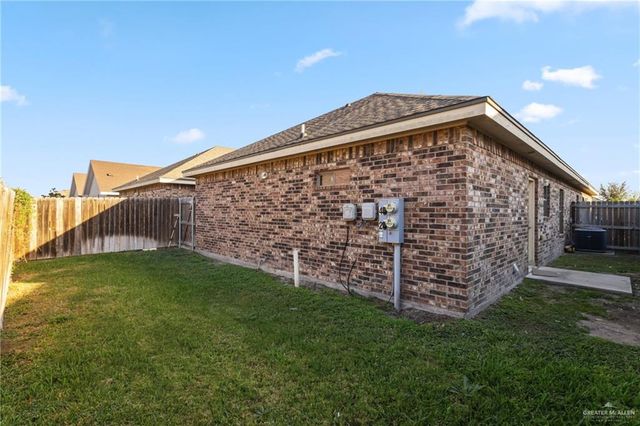2805 E Garfield Avenue, Alton, TX 78573
