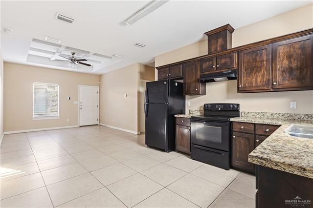 2805 E Garfield Avenue, Alton, TX 78573