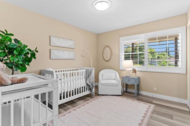 12376 Frontera Rd, San Diego, CA 92128