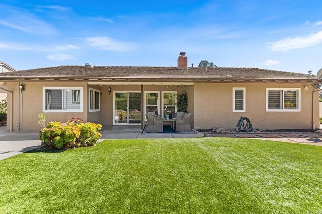 12376 Frontera Rd, San Diego, CA 92128