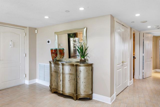 3400 S Ocean Boulevard 1ci, Palm Beach, FL 33480
