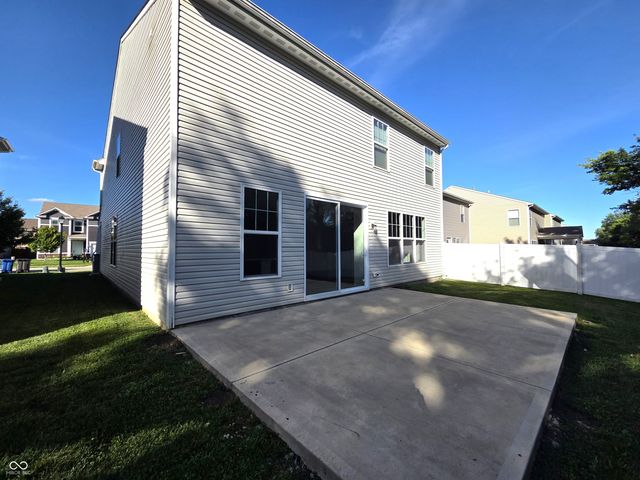 1009 Balto Drive, Shelbyville, IN 46176