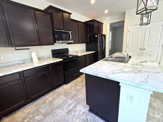 1009 Balto Drive, Shelbyville, IN 46176