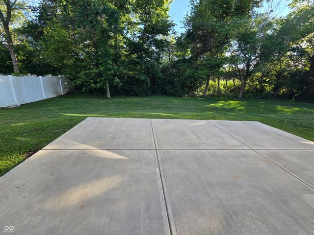 1009 Balto Drive, Shelbyville, IN 46176