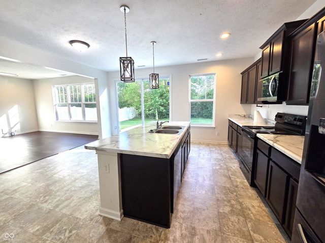 1009 Balto Drive, Shelbyville, IN 46176