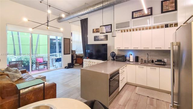 2001 Biscayne Blvd 2117, Miami, FL 33137