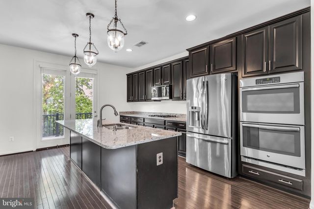 42279 FOX TRACKS TER, Brambleton, VA 20148