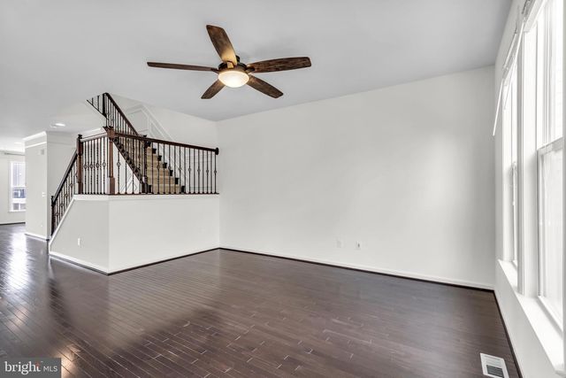 42279 FOX TRACKS TER, Brambleton, VA 20148