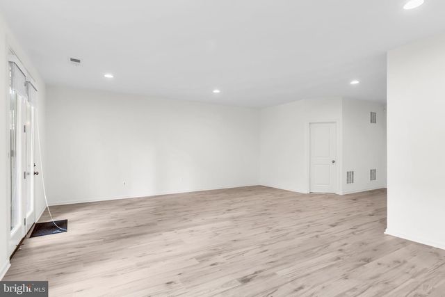 42279 FOX TRACKS TER, Brambleton, VA 20148
