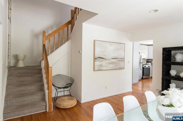 362 Sandcastle Key, Secaucus, NJ 07094
