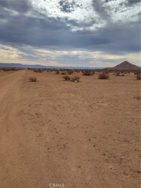 0 Falcion, Apple Valley, CA 92307