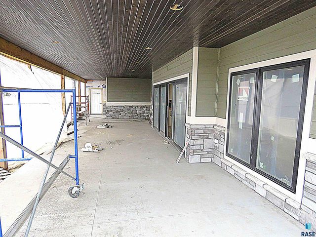 27240 S Noble Cir Circle, Tea, SD 57064