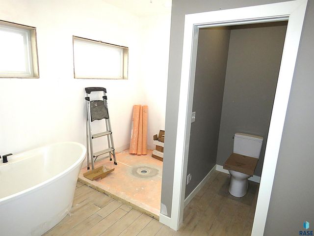 27240 S Noble Cir Circle, Tea, SD 57064