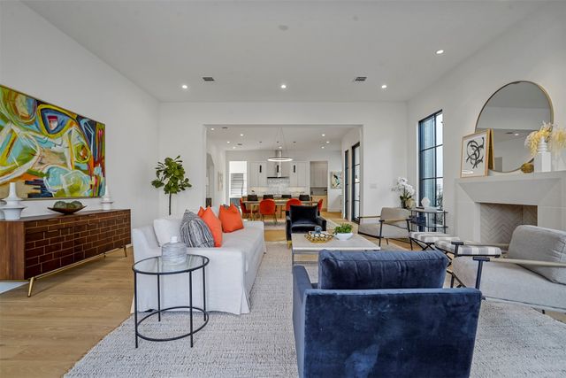 9716 Kerrisdale Lane, Dallas, TX 75230