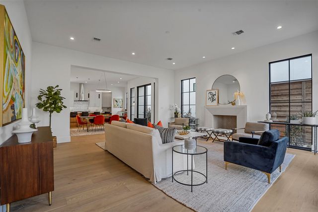 9716 Kerrisdale Lane, Dallas, TX 75230