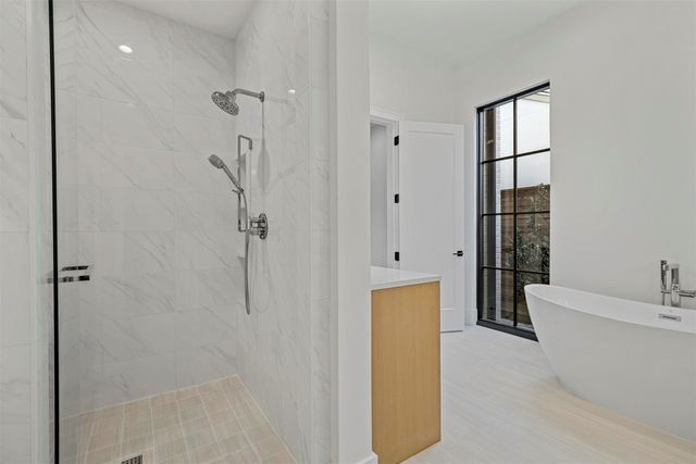 9716 Kerrisdale Lane, Dallas, TX 75230