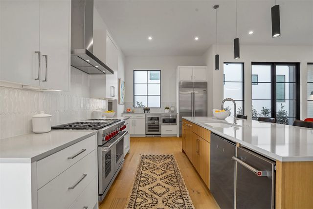 9716 Kerrisdale Lane, Dallas, TX 75230