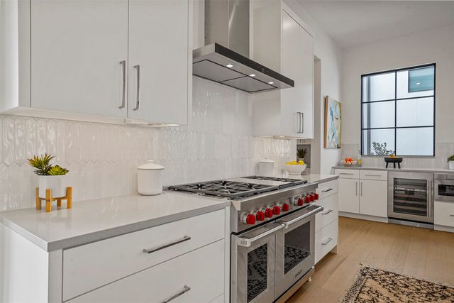 9716 Kerrisdale Lane, Dallas, TX 75230