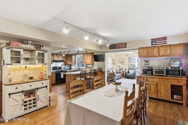 67 Oak Knoll Drive, Brick, NJ 08724