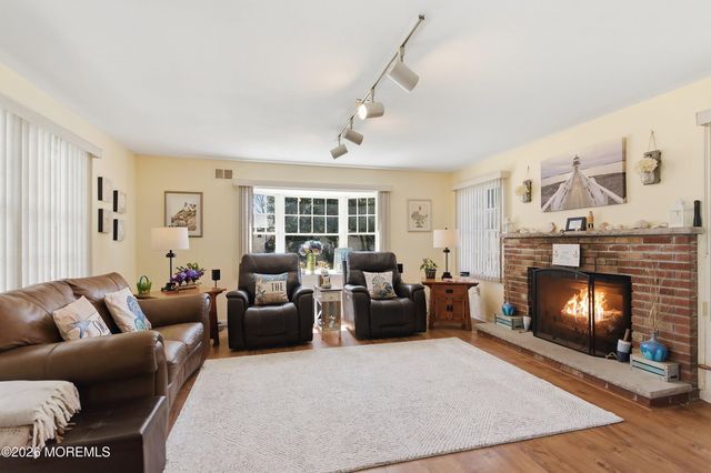 67 Oak Knoll Drive, Brick, NJ 08724