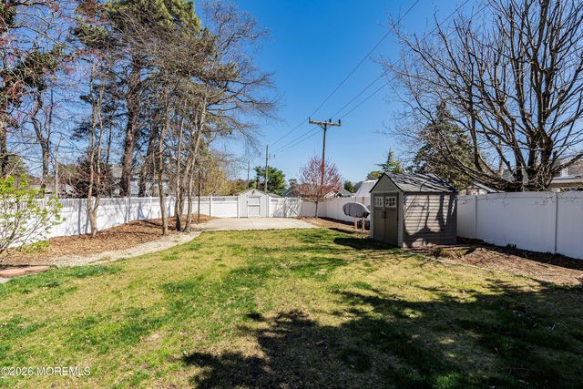 67 Oak Knoll Drive, Brick, NJ 08724