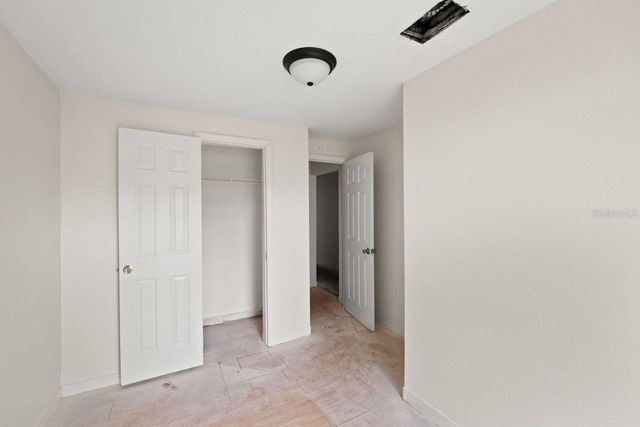 6808 NEW YORK DRIVE, Tampa, FL 33619