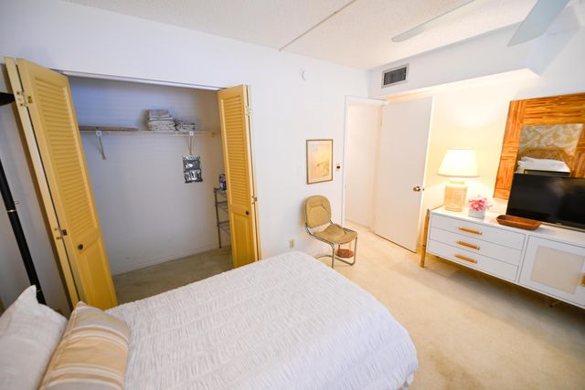 2901 Victoria Circle J1, Coconut Creek, FL 33066