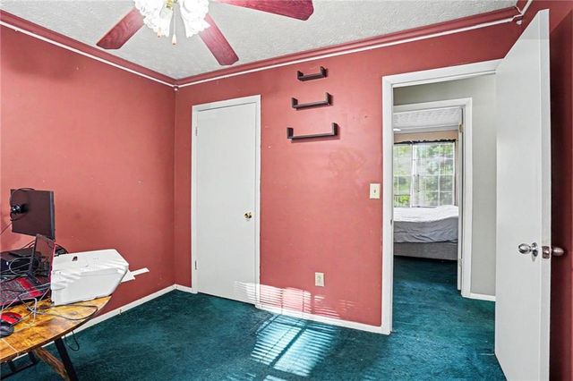 7153 Chestnut Lane, Riverdale, GA 30274