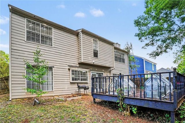 7153 Chestnut Lane, Riverdale, GA 30274