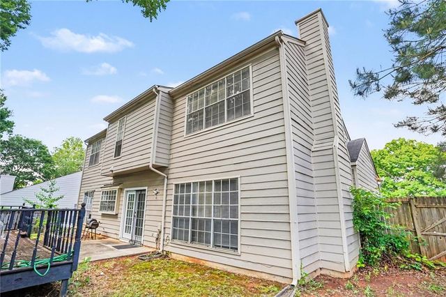 7153 Chestnut Lane, Riverdale, GA 30274