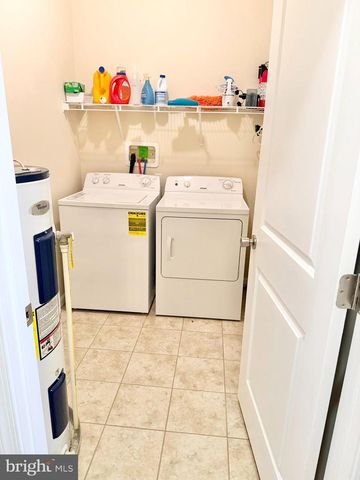 29 BURR HILL DR, Berlin, MD 21811