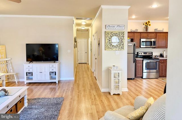 29 BURR HILL DR, Berlin, MD 21811