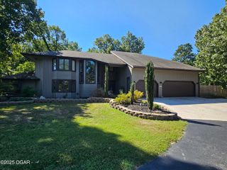 13225 Oakwood Trail Road Road, Neosho, MO 64850