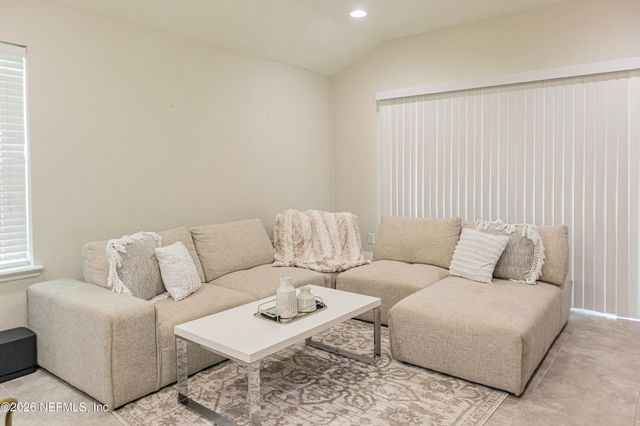 7112 EMSLEY Circle, Jacksonville, FL 32258