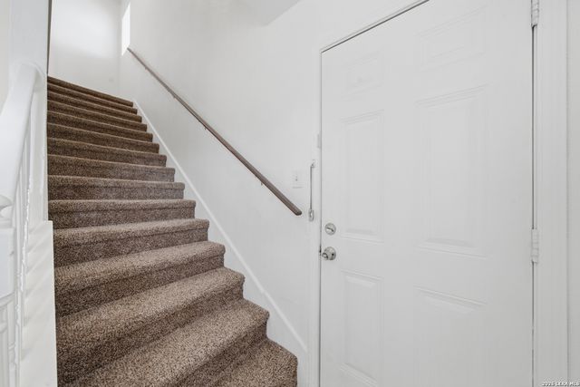 414 W Harlan Ave Apt 2, San Antonio, TX 78214