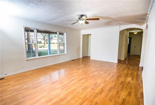 26 Ozark Drive, Harrison, AR 72601