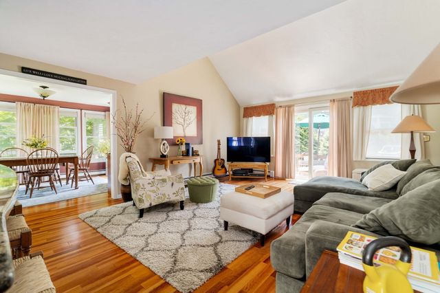 13 Fieldstone St 13, Upton, MA 01568