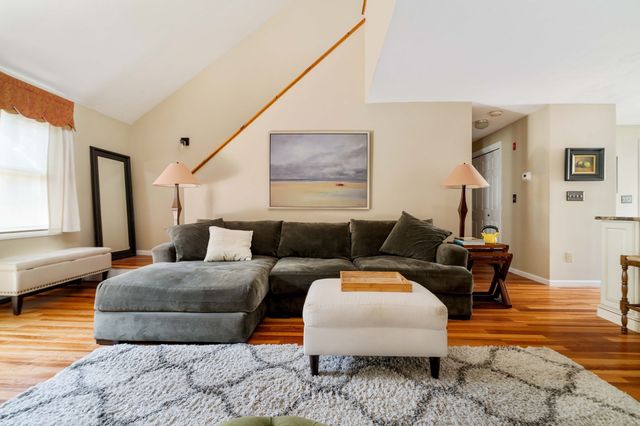 13 Fieldstone St 13, Upton, MA 01568