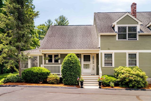 13 Fieldstone St 13, Upton, MA 01568