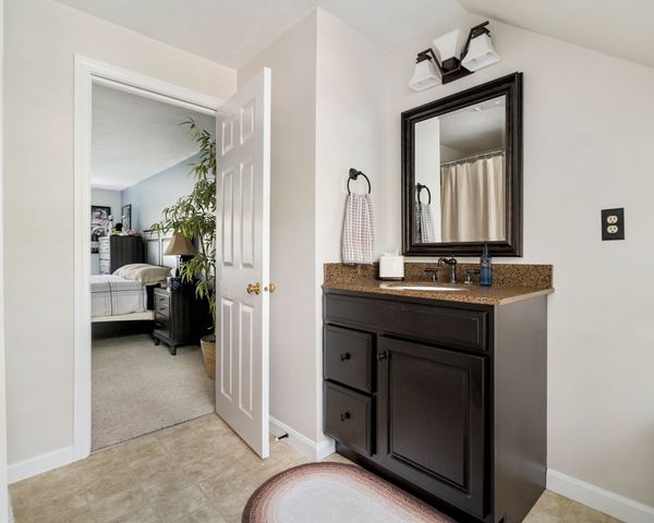 13 Fieldstone St 13, Upton, MA 01568