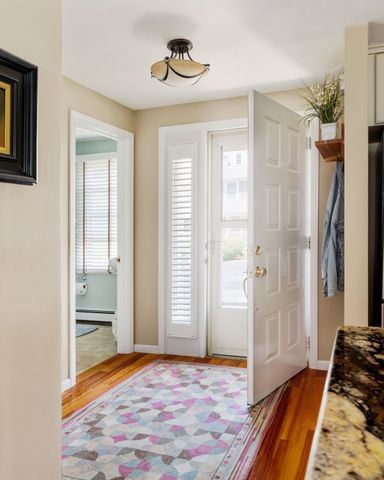13 Fieldstone St 13, Upton, MA 01568